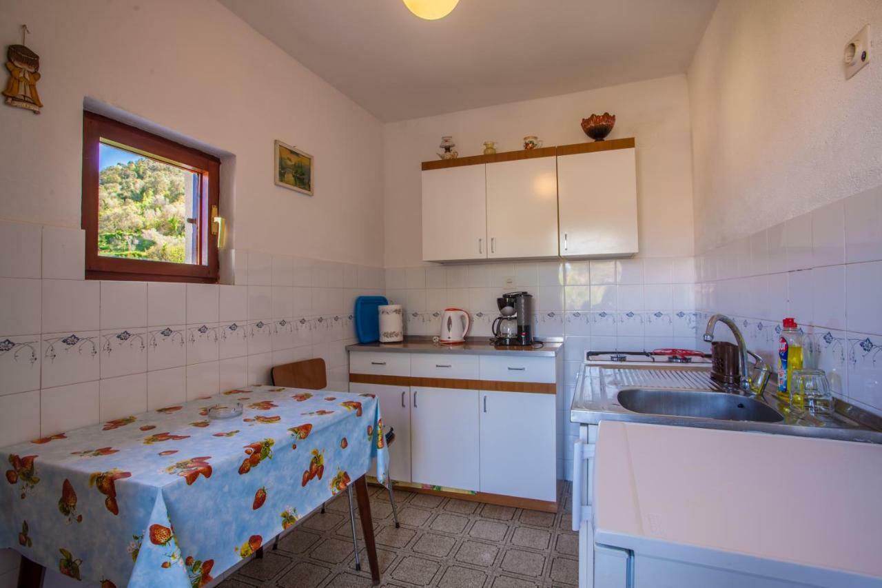 Apartment Surdic Valun Exteriér fotografie