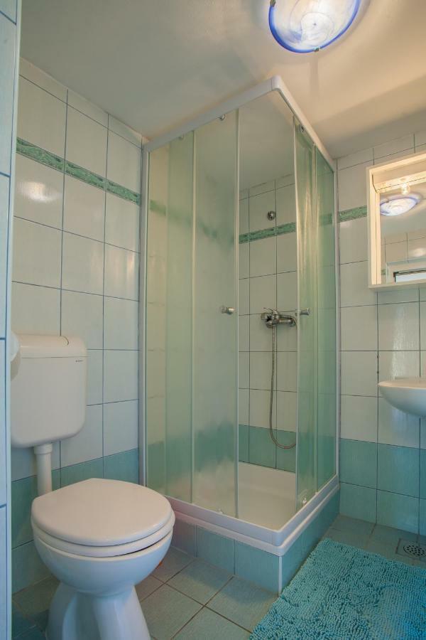 Apartment Surdic Valun Exteriér fotografie